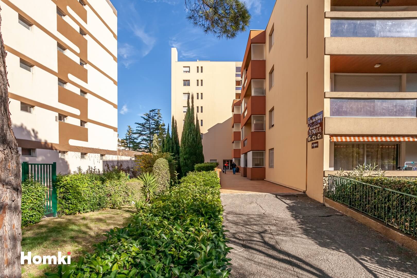 Homki - Vente Appartement  de 71.0 m² à Marseille 13008
