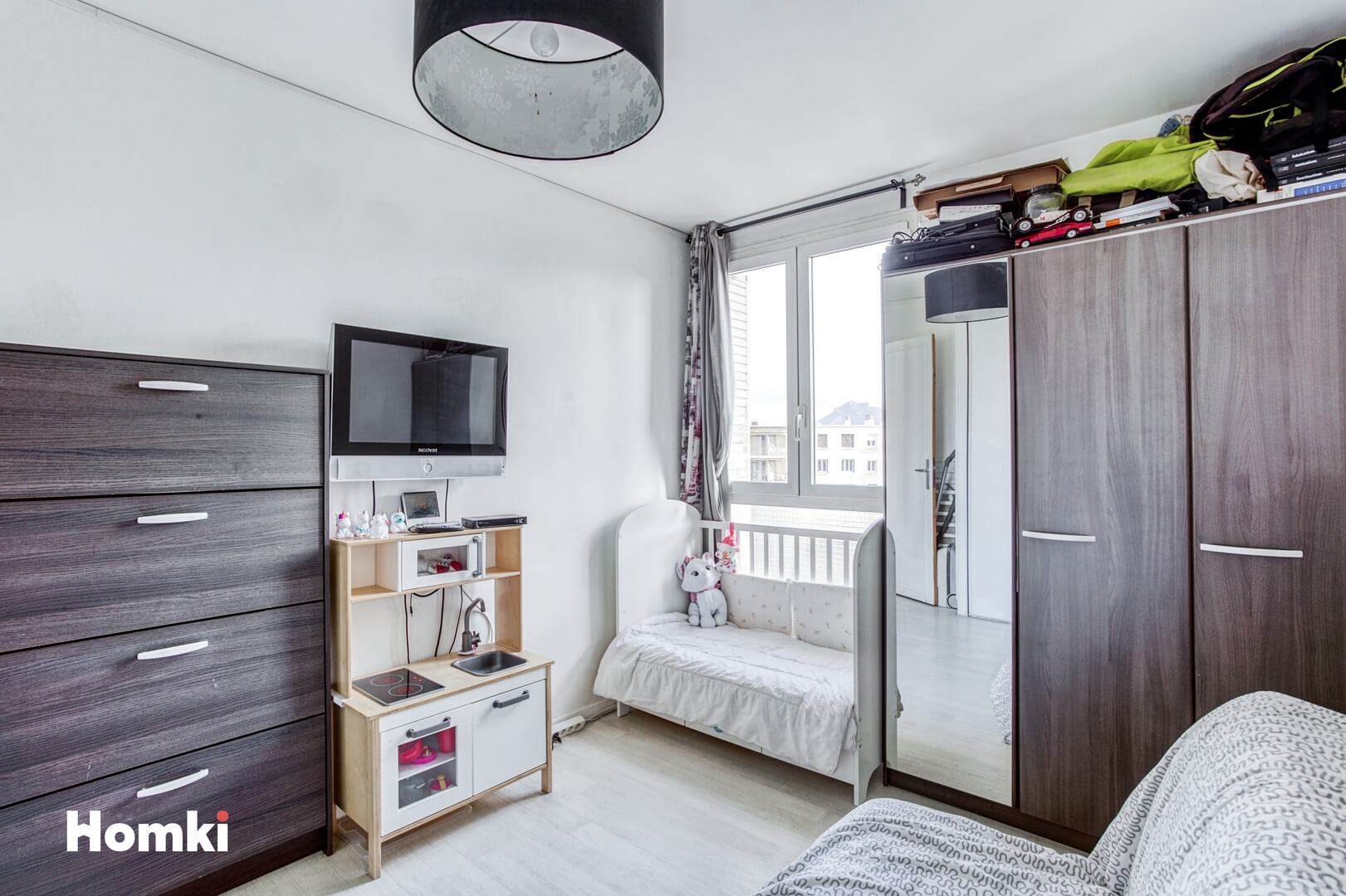 Homki - Vente Appartement  de 64.0 m² à Marseille 13009