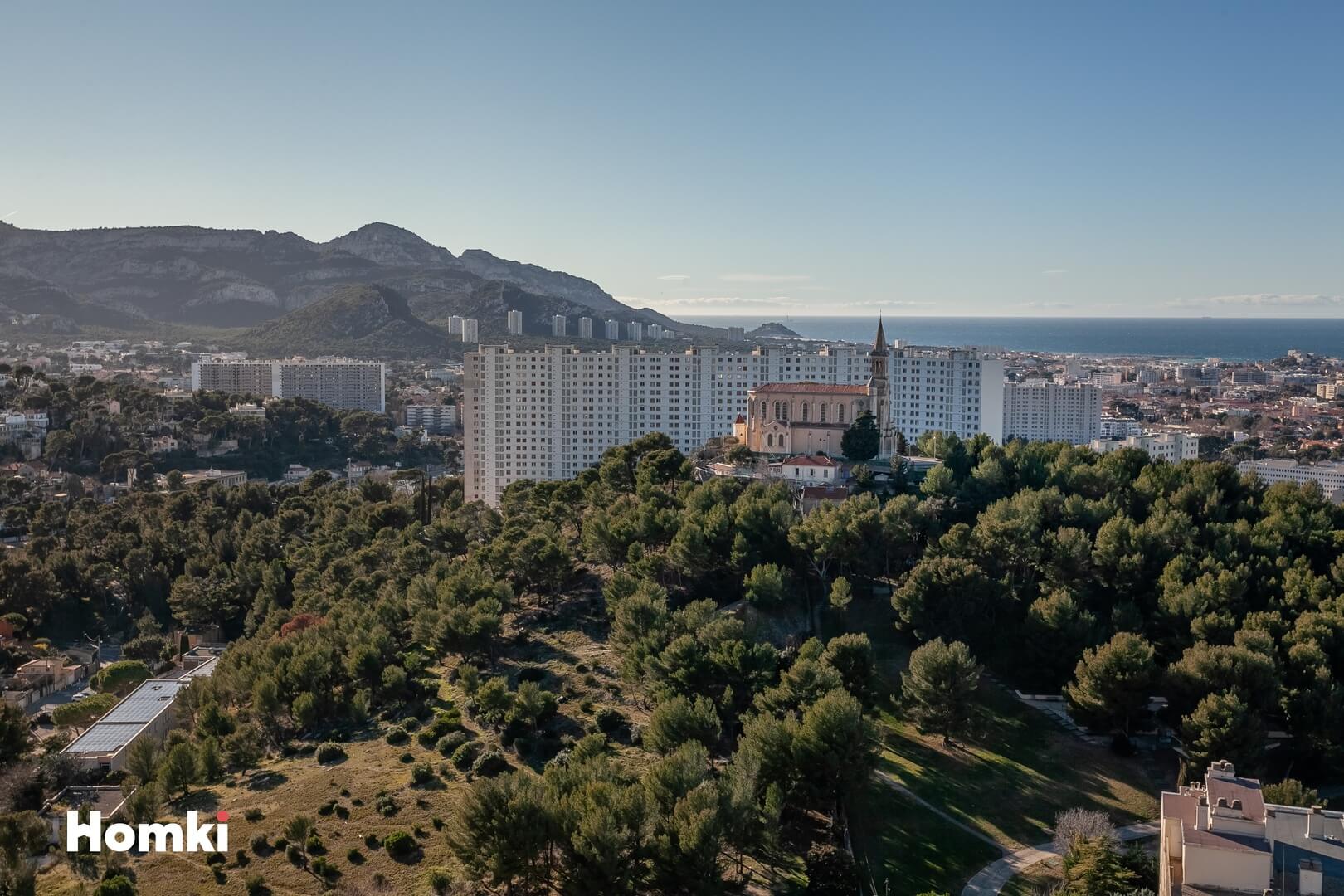 Homki - Vente Appartement  de 81.0 m² à Marseille 13009