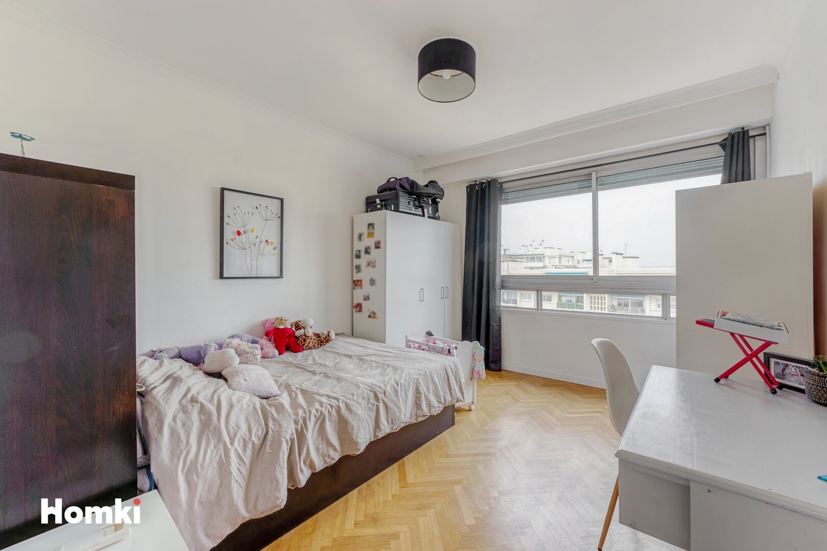 Homki - Vente Appartement  de 145.0 m² à Marseille 13008