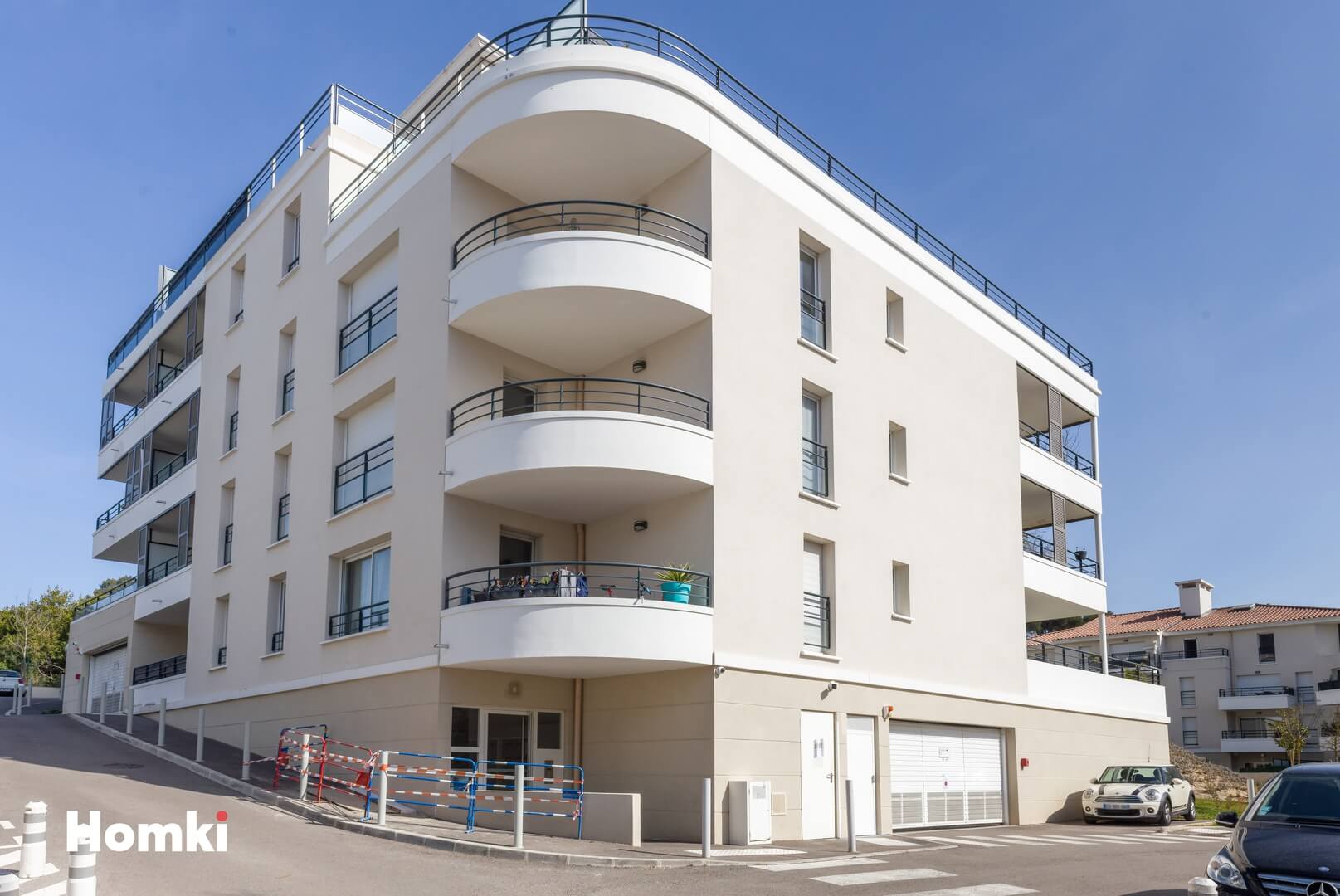 Homki - Vente Appartement  de 42.0 m² à Marseille 13011