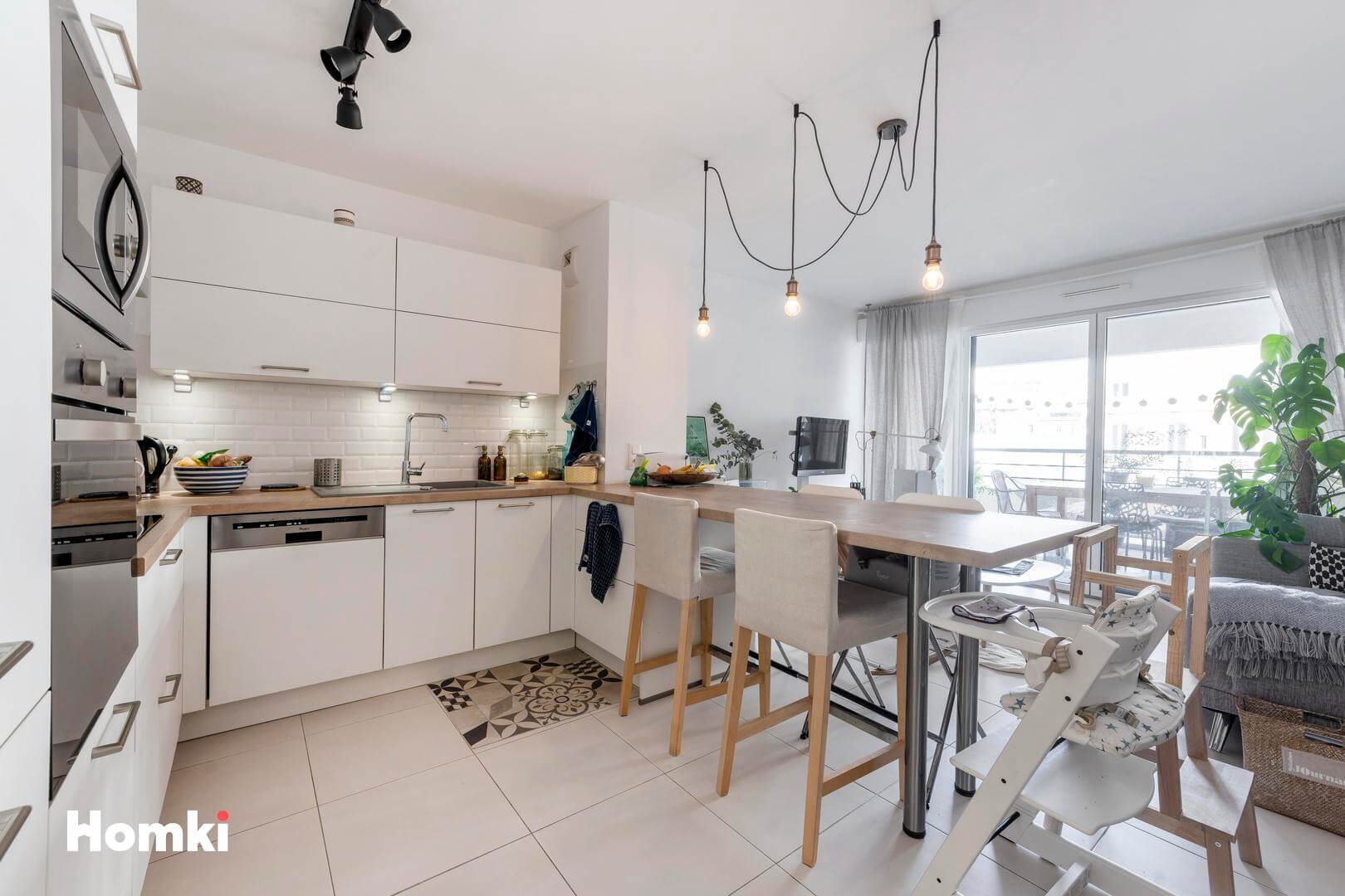 Homki - Vente Appartement  de 59.0 m² à Marseille 13006