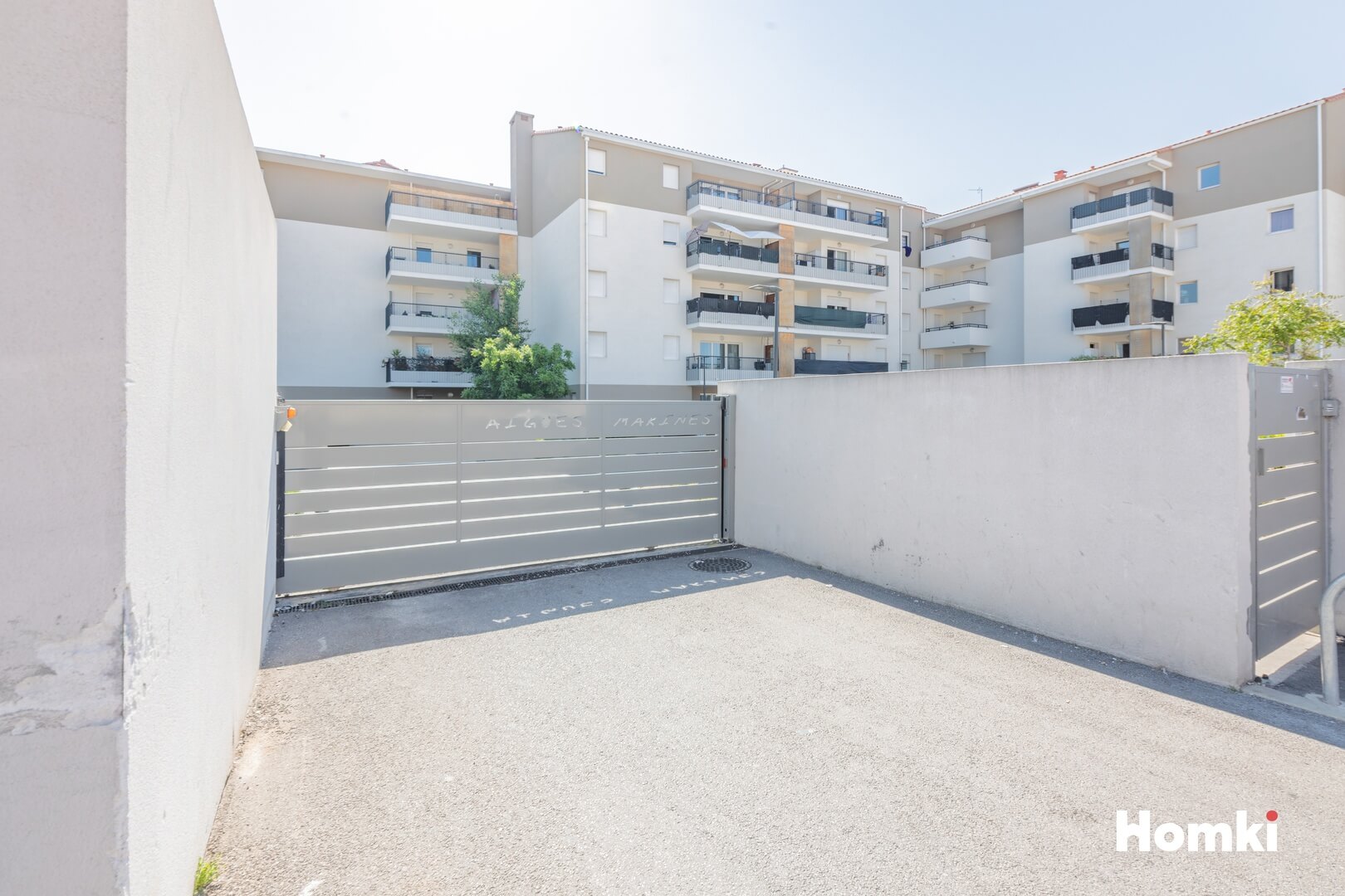 Homki - Vente Appartement  de 53.0 m² à Marseille 13015