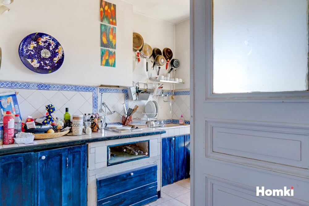 Homki - Vente Appartement  de 115.0 m² à Marseille 13001