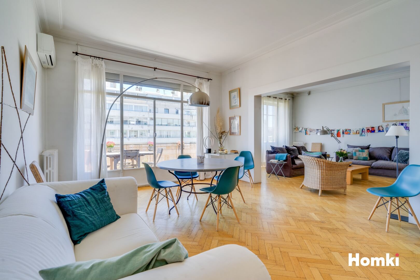 Homki - Vente Appartement  de 179.0 m² à Marseille 13008