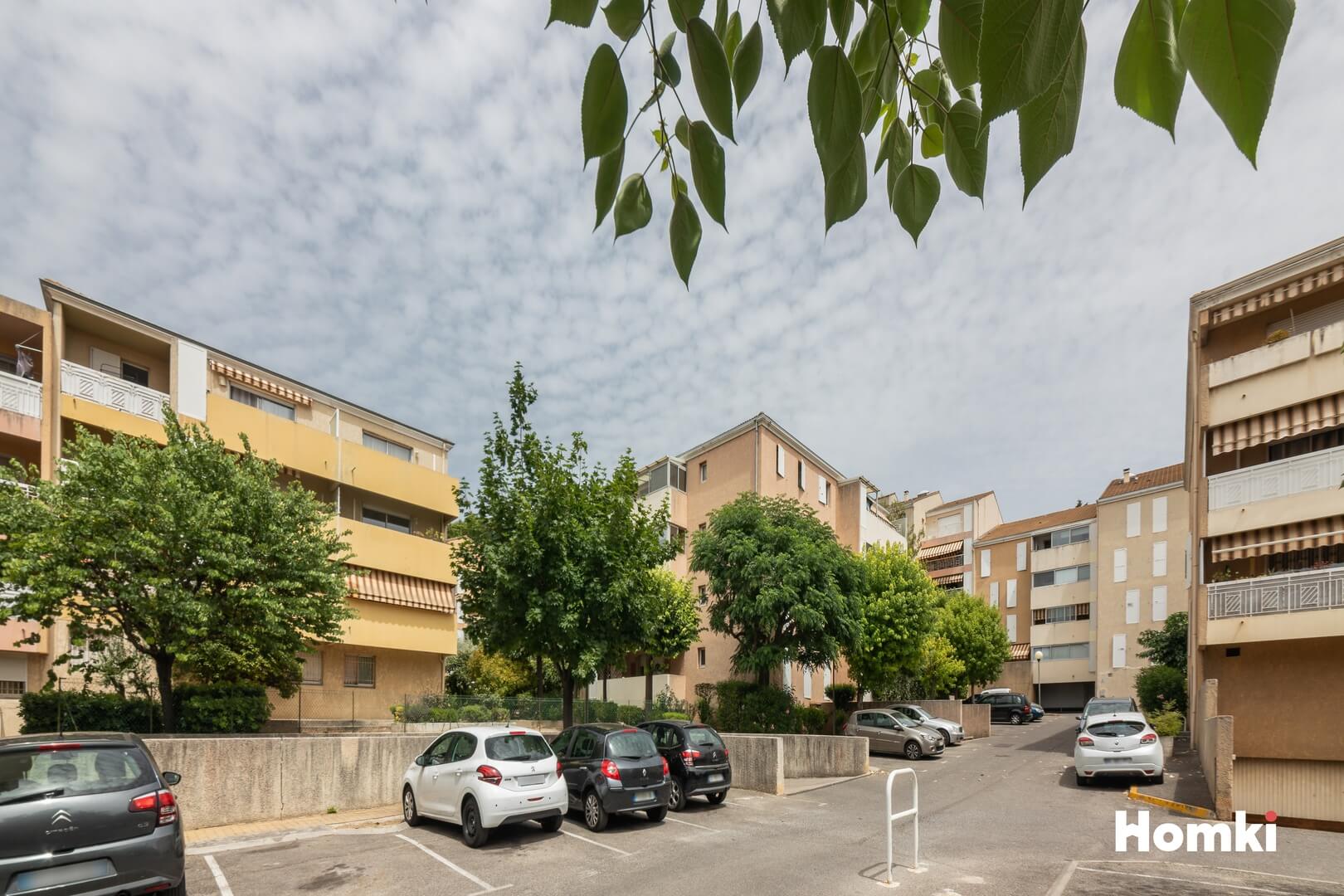 Homki - Vente Appartement  de 70.0 m² à Marseille 13013