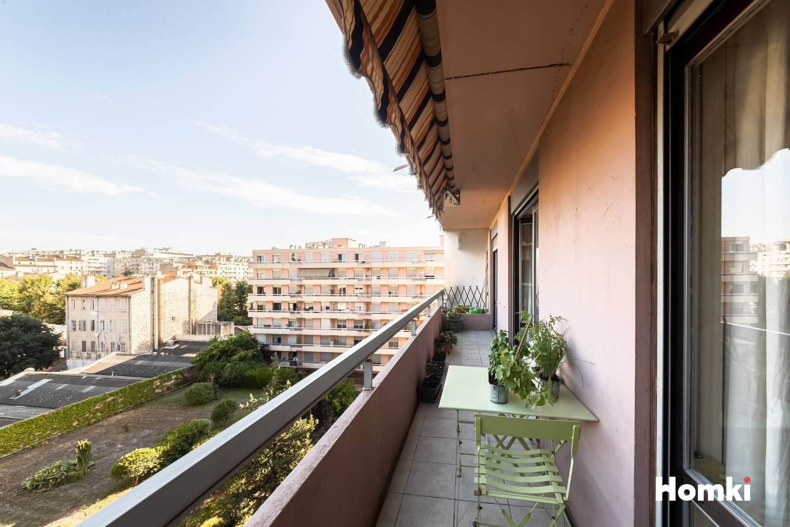 Homki - Vente Appartement  de 43.6 m² à Marseille 13003