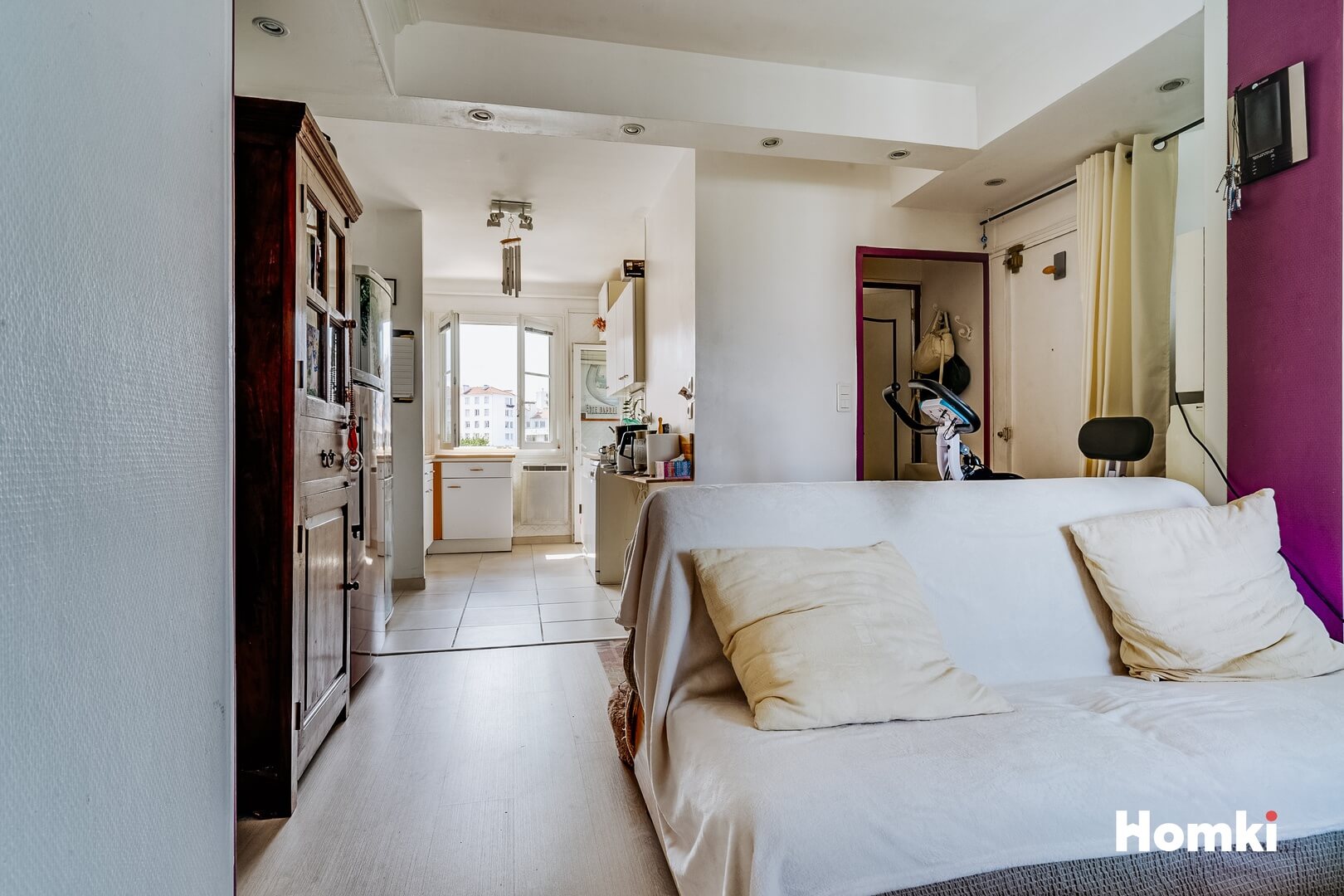 Homki - Vente Appartement  de 66.0 m² à Marseille 13004
