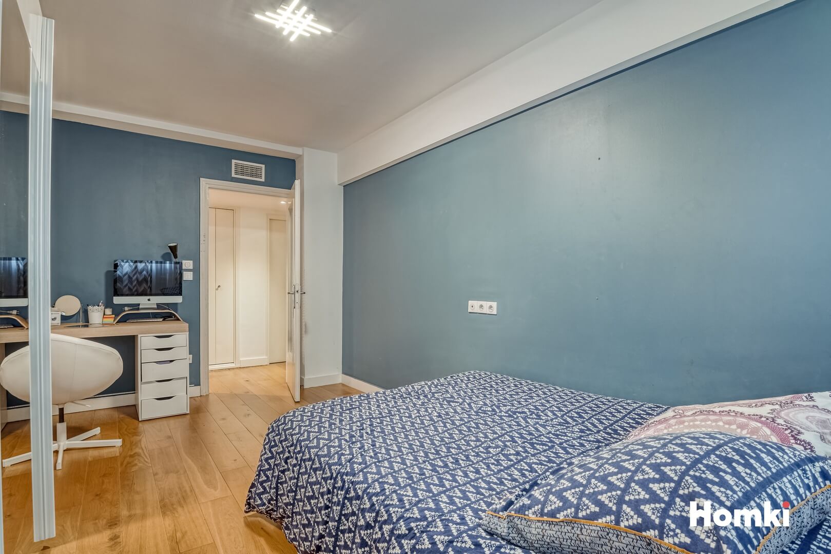 Homki - Vente Appartement  de 111.0 m² à Marseille 13001