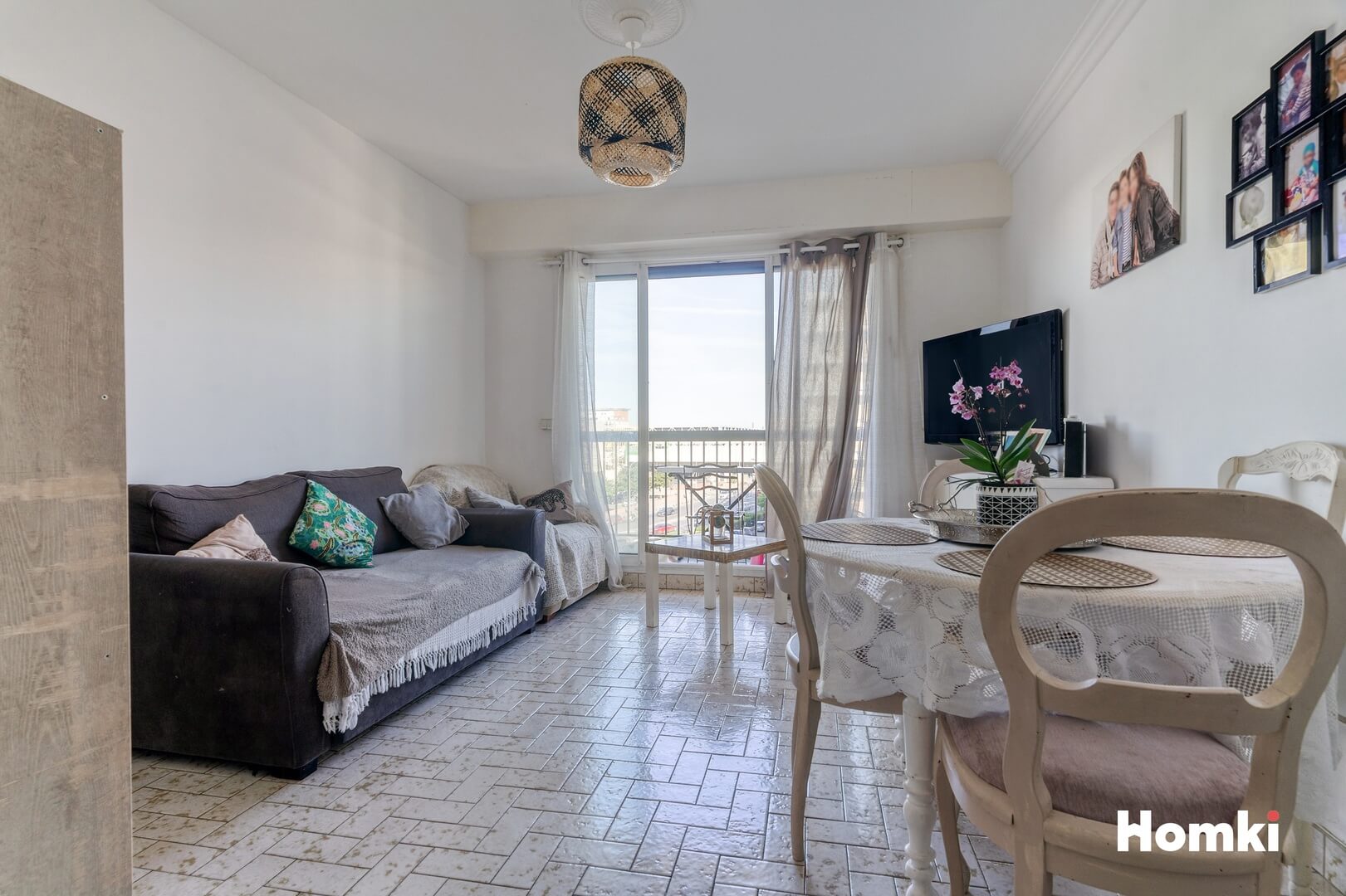 Homki - Vente Appartement  de 67.55 m² à Marseille 13009