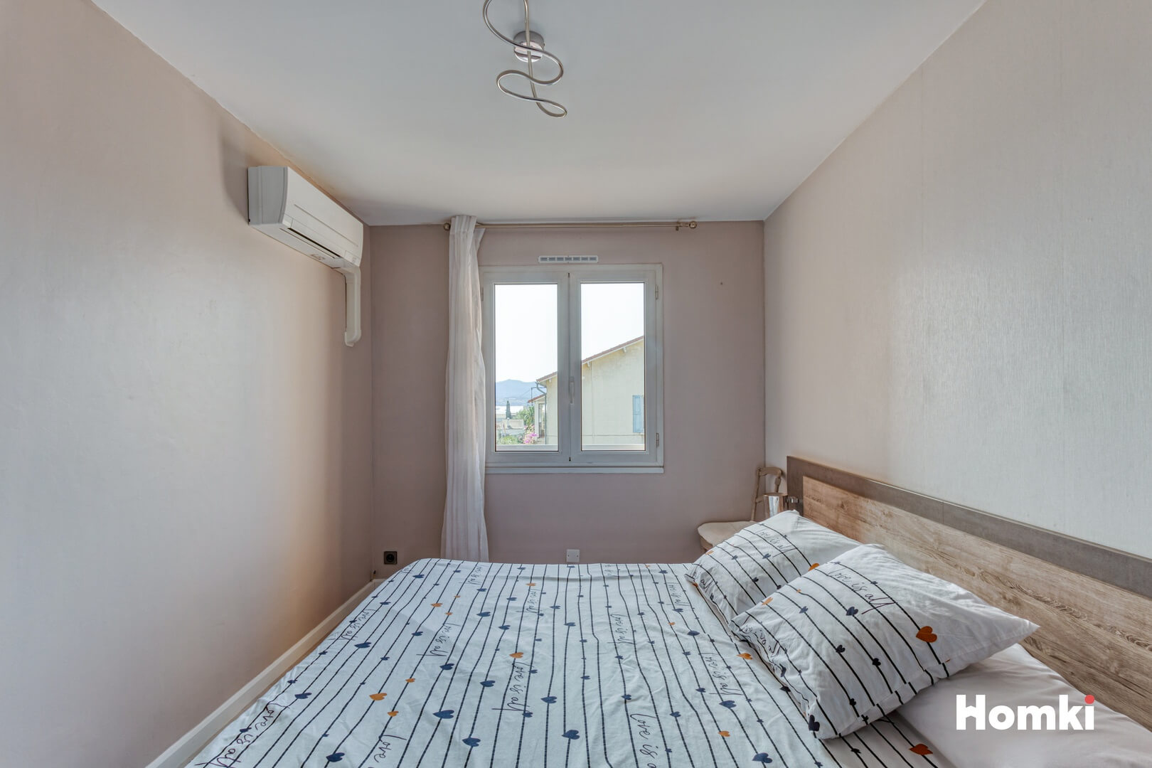 Homki - Vente Appartement  de 47.0 m² à Sanary-sur-Mer 83110