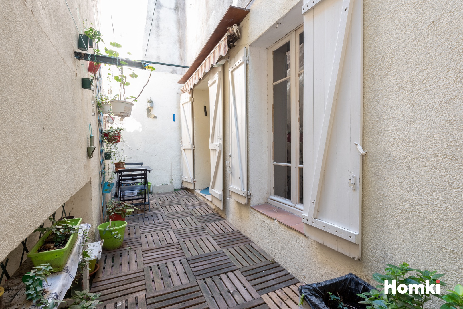 Homki - Vente Appartement  de 51.0 m² à Marseille 13005