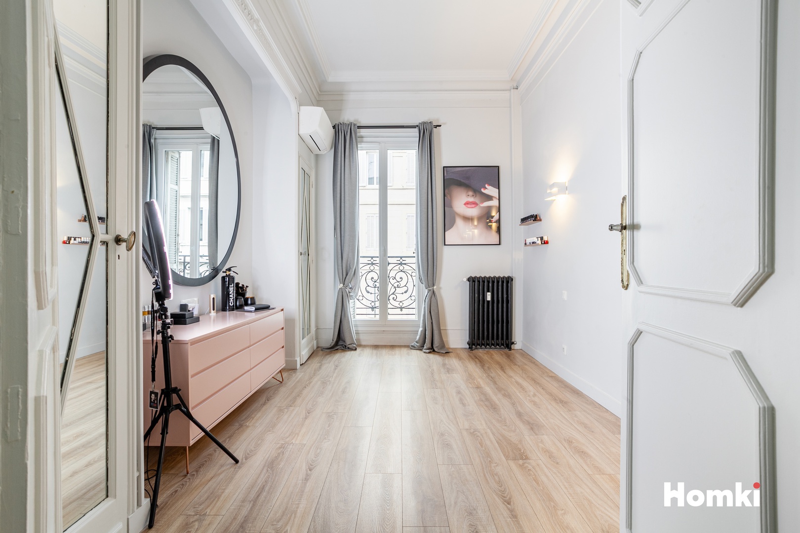 Homki - Vente Appartement  de 94.0 m² à Marseille 13008