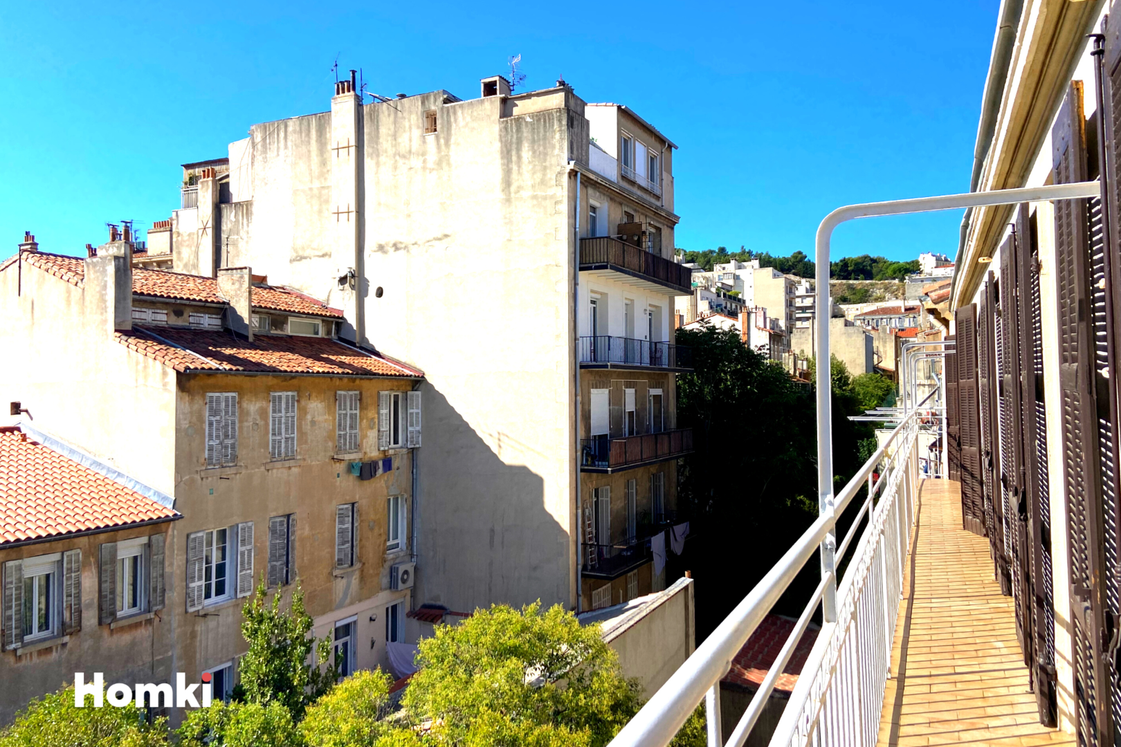 Homki - Vente Appartement  de 160.55 m² à Marseille 13006