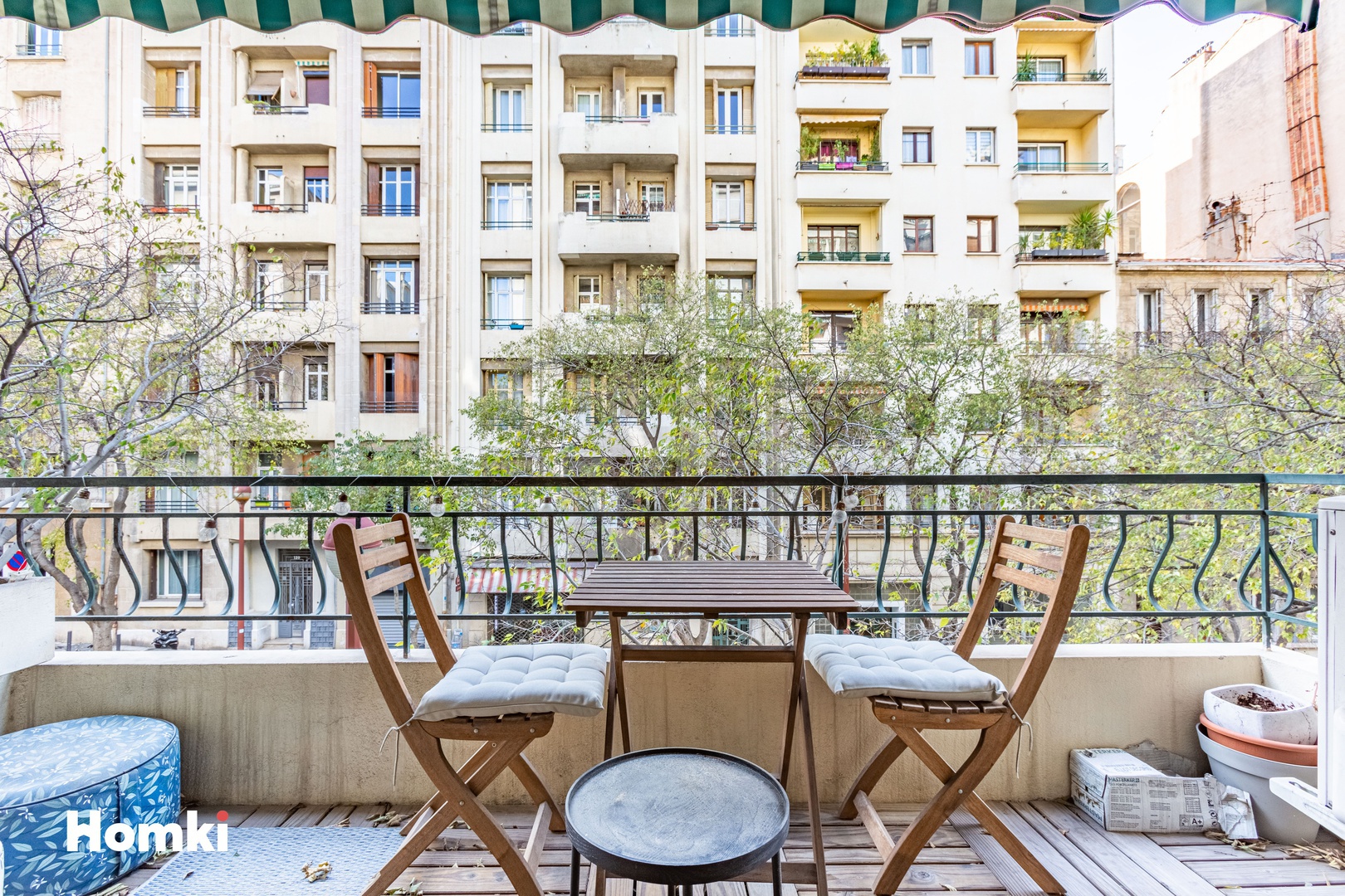 Homki - Vente Appartement  de 77.0 m² à Marseille 13006