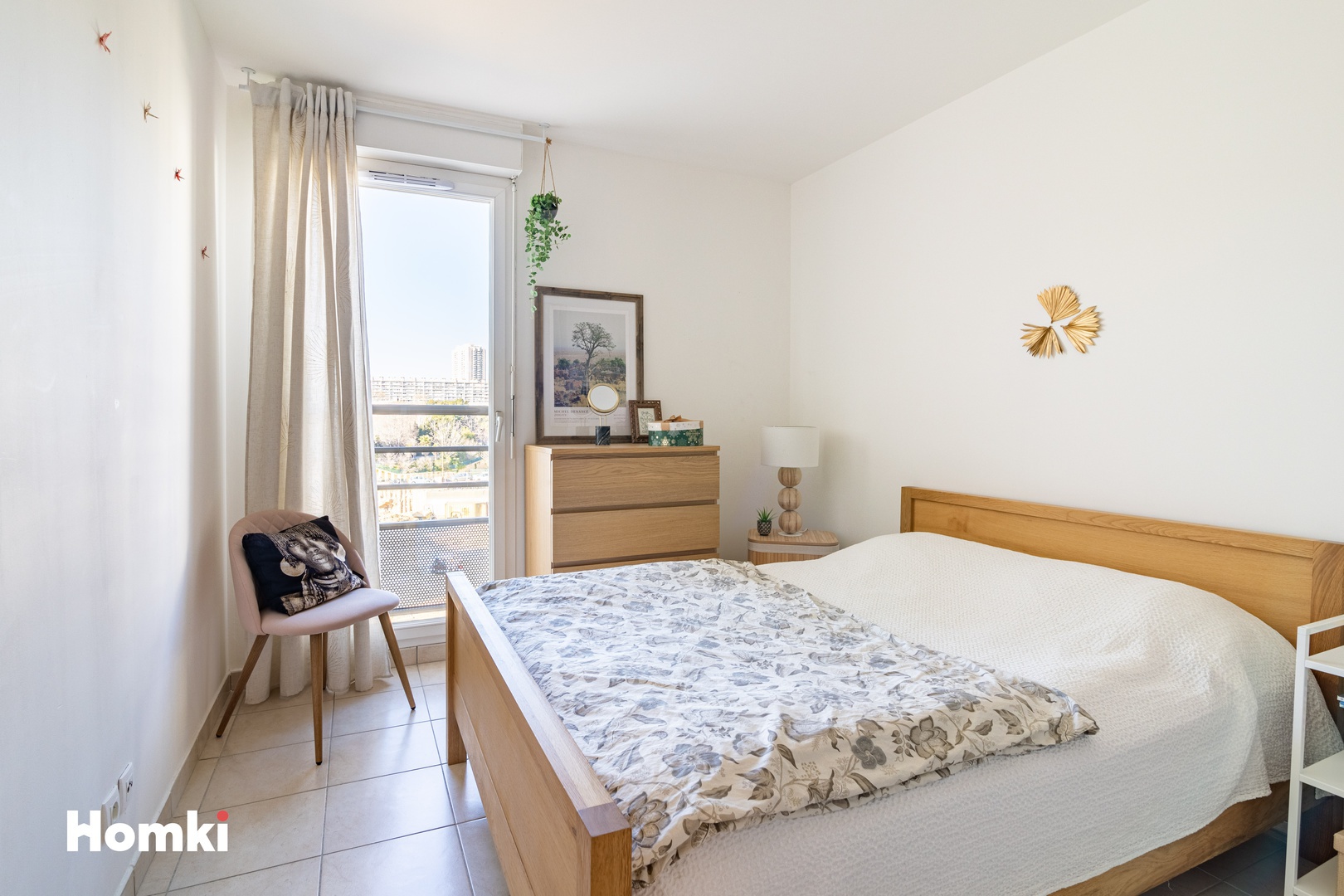 Homki - Vente Appartement  de 48.0 m² à Marseille 13008