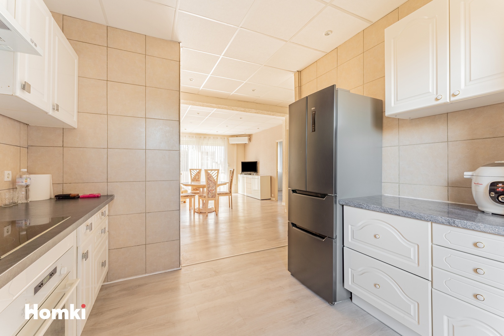 Homki - Vente Appartement  de 65.0 m² à Marseille 13008