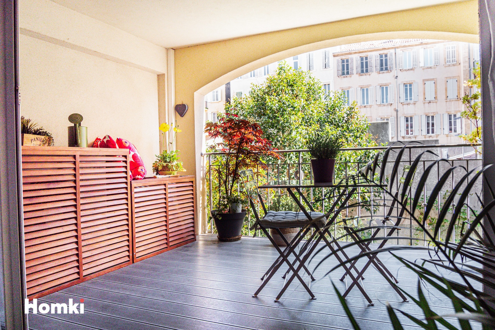 Homki - Vente Appartement  de 76.28 m² à Marseille 13001
