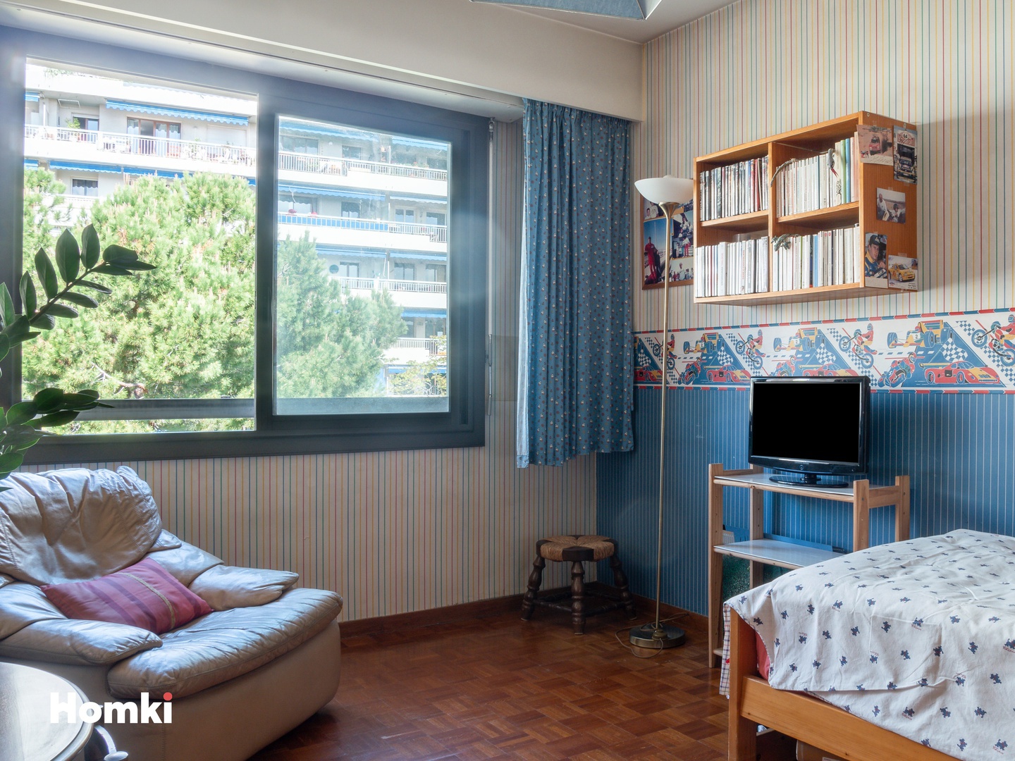 Homki - Vente Appartement  de 110.0 m² à Marseille 13004