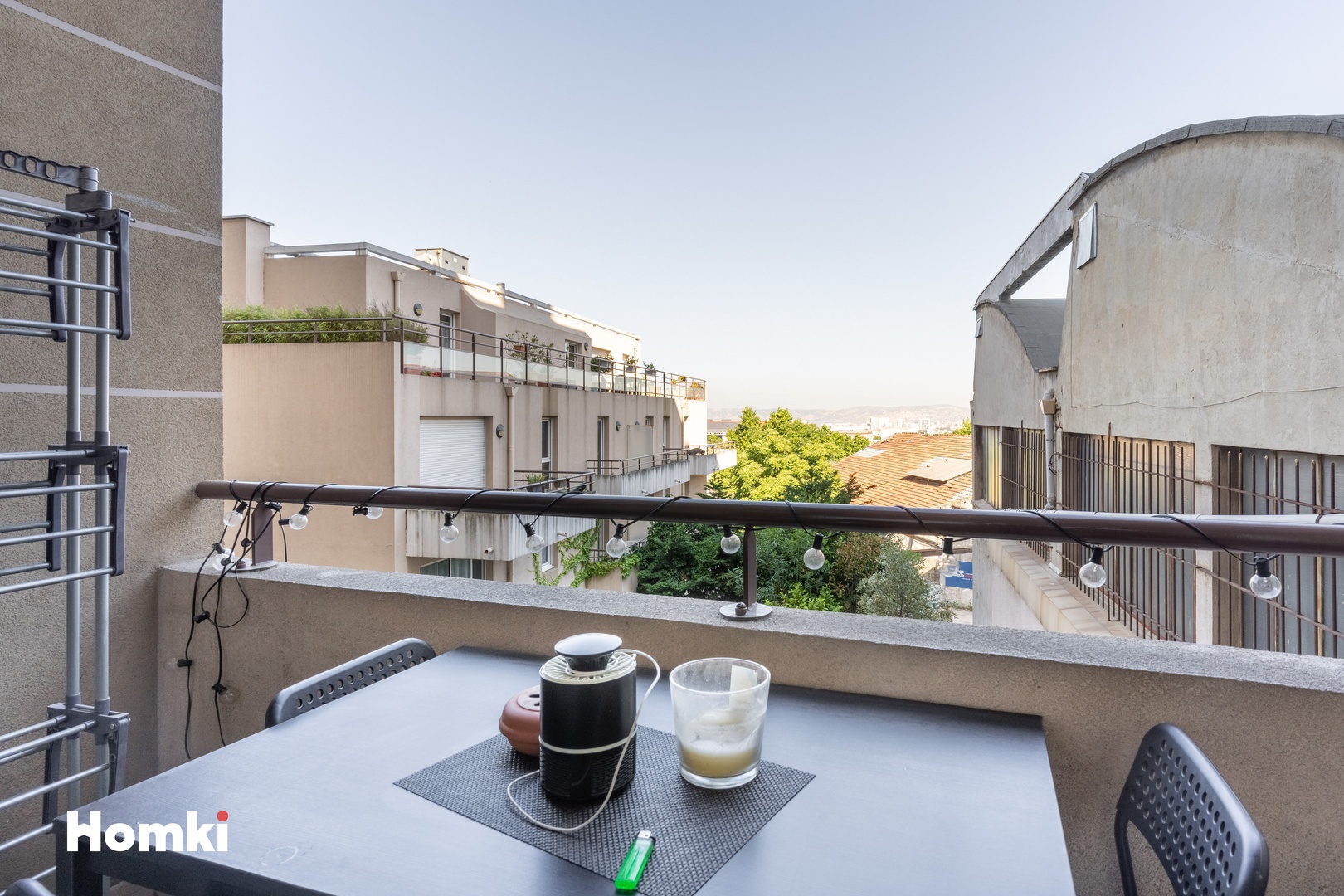 Homki - Vente Appartement  de 64.0 m² à Marseille 13004