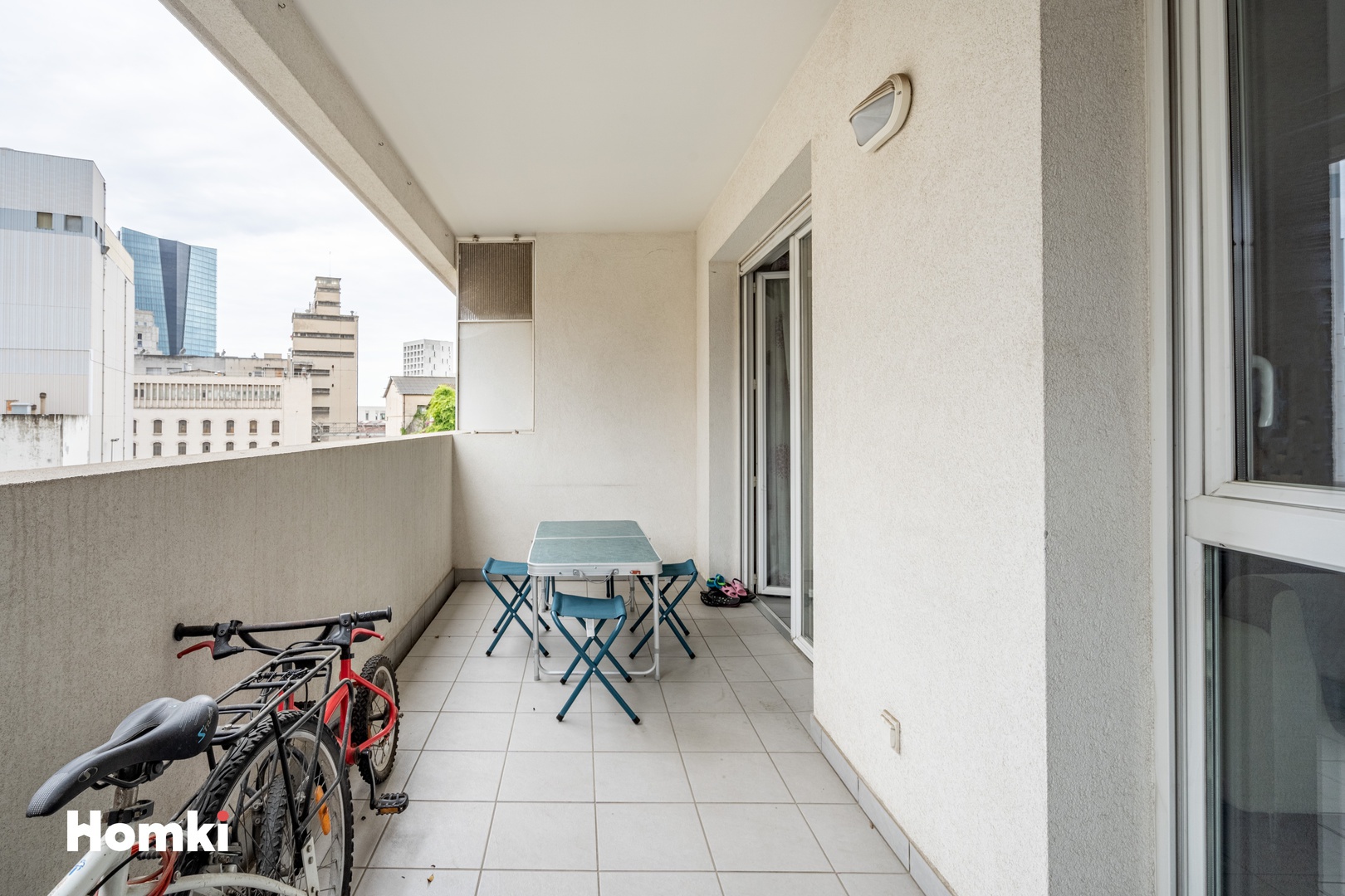 Homki - Vente Appartement  de 70.0 m² à Marseille 13003