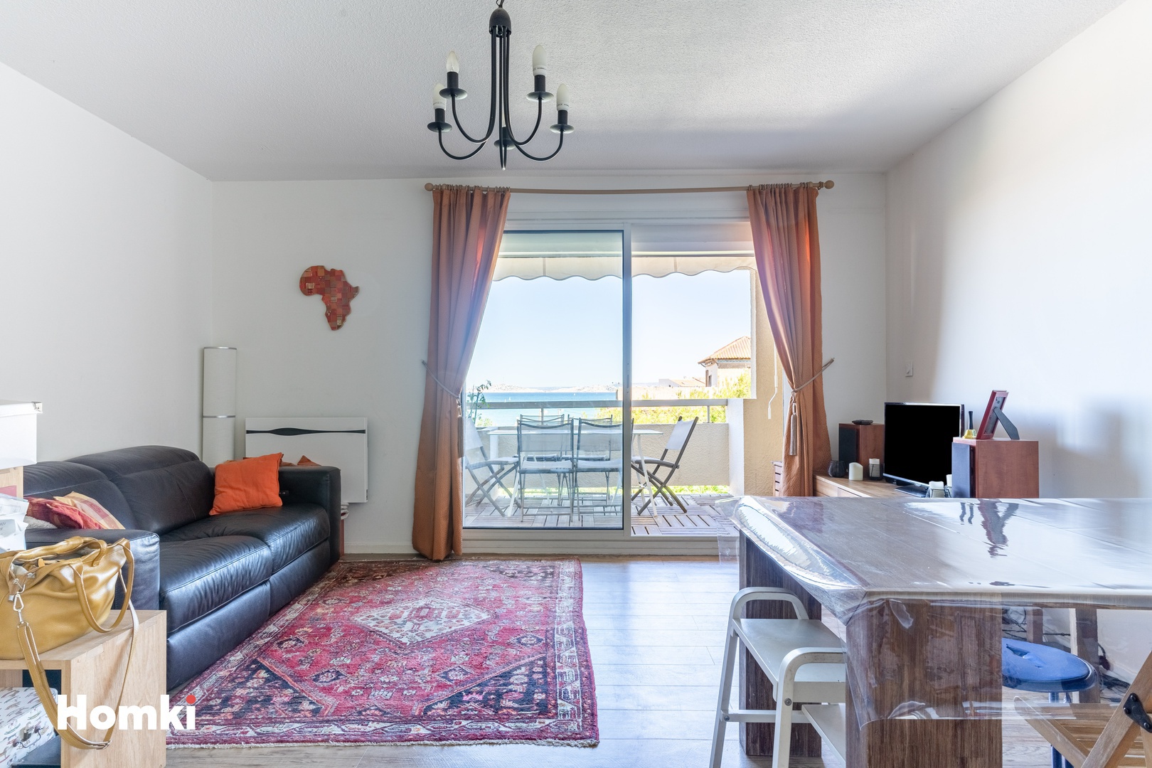 Homki - Vente Appartement  de 84.0 m² à Marseille 13008