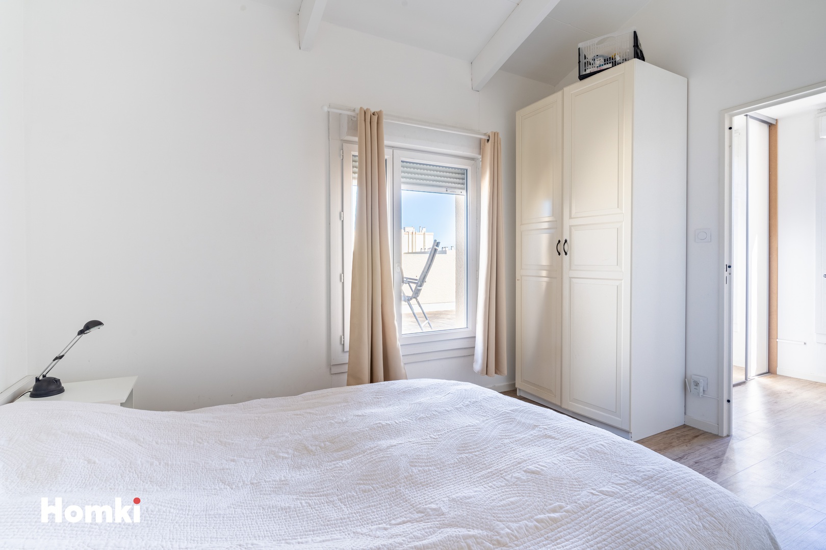 Homki - Vente Appartement  de 84.0 m² à Marseille 13008