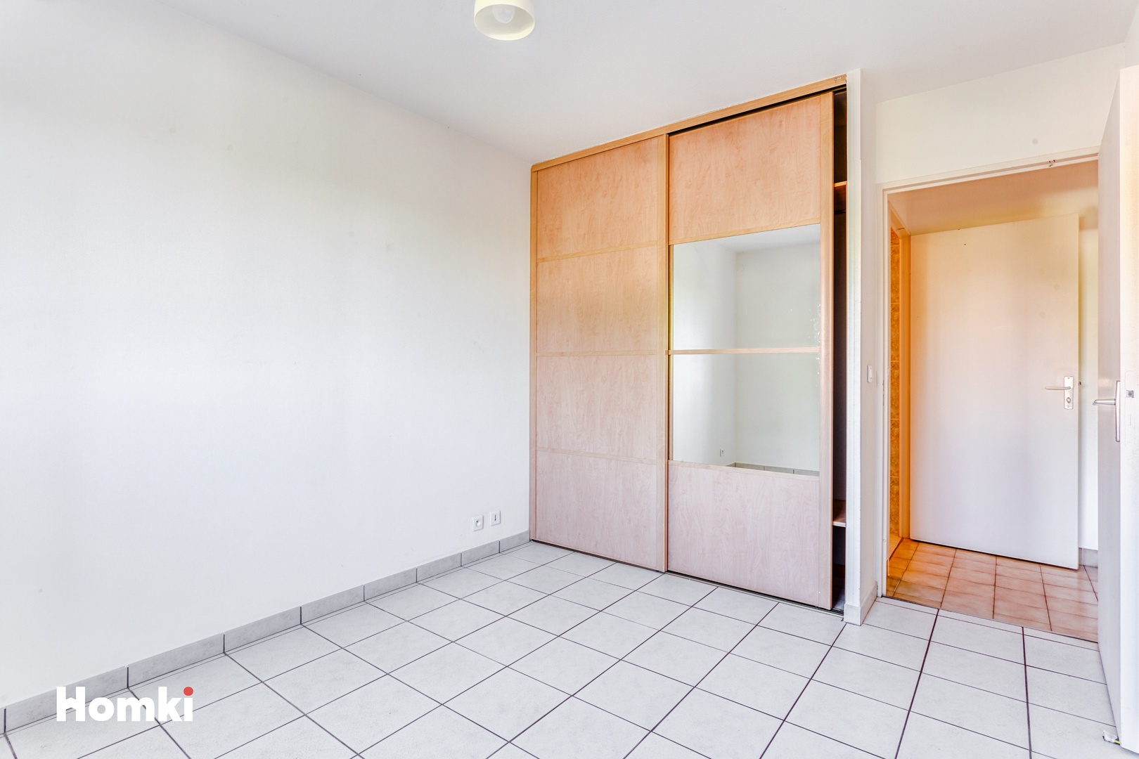 Homki - Vente Appartement  de 61.09 m² à Antibes 06600