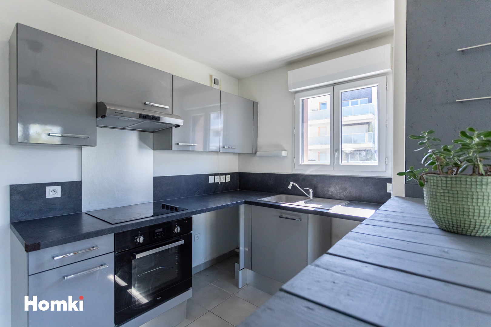 Homki - Vente Appartement  de 59.0 m² à Mérignac 33700