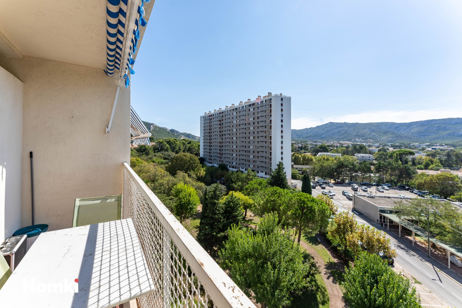 Homki - Vente Appartement  de 70.0 m² à Marseille 13009