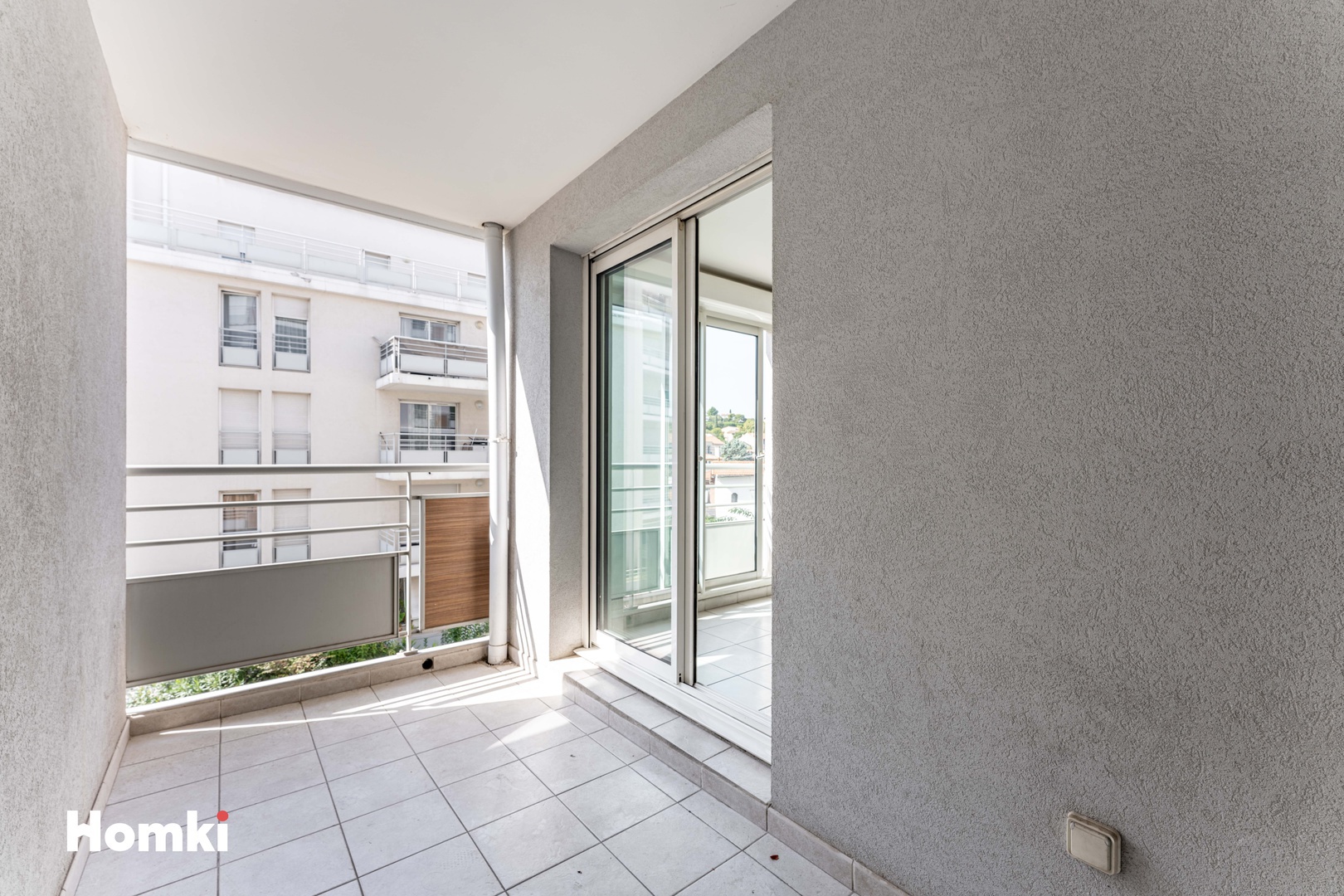 Homki - Vente Appartement  de 40.62 m² à Marseille 13013