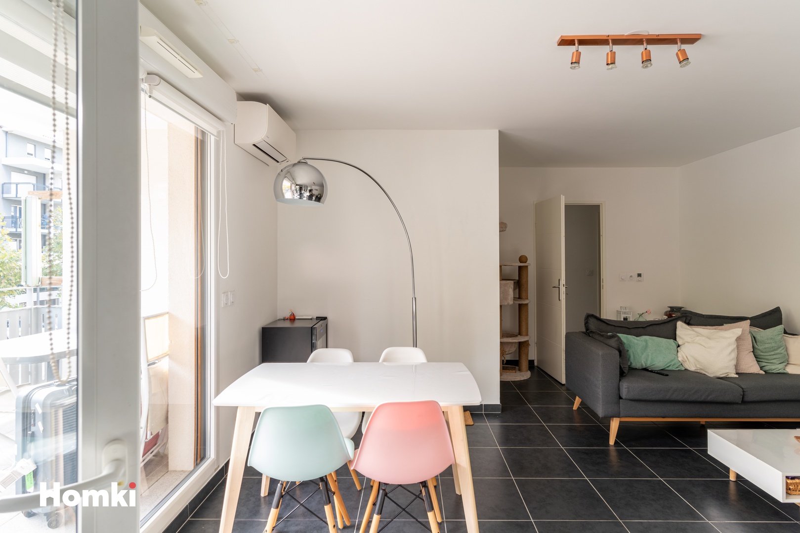 Homki - Vente Appartement  de 56.0 m² à Marseille 13014