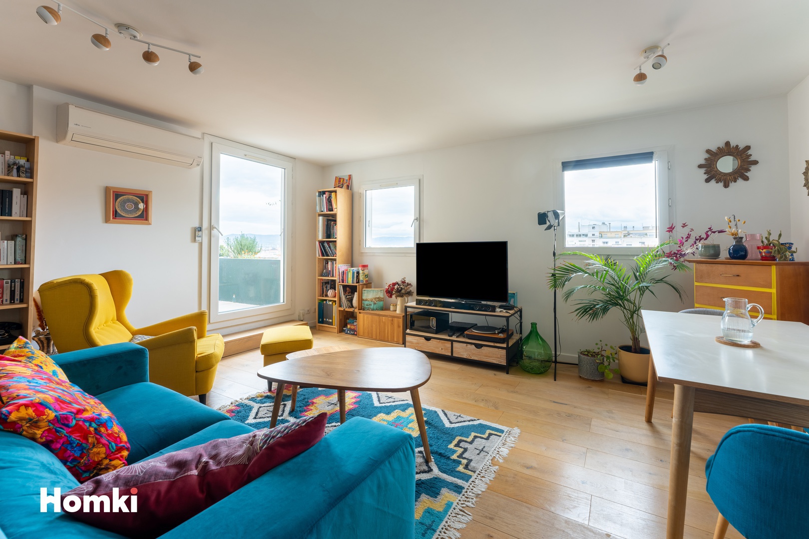 Homki - Vente Appartement  de 72.0 m² à Marseille 13006