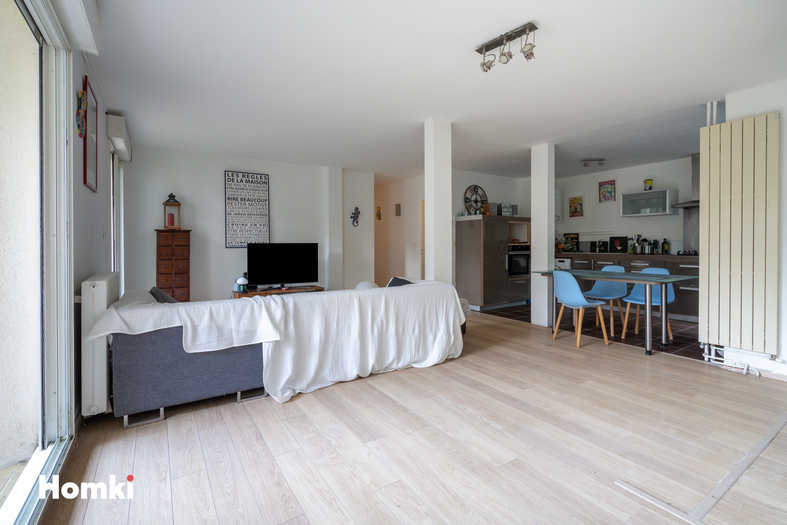 Homki - Vente Appartement  de 92.0 m² à Marseille 13008