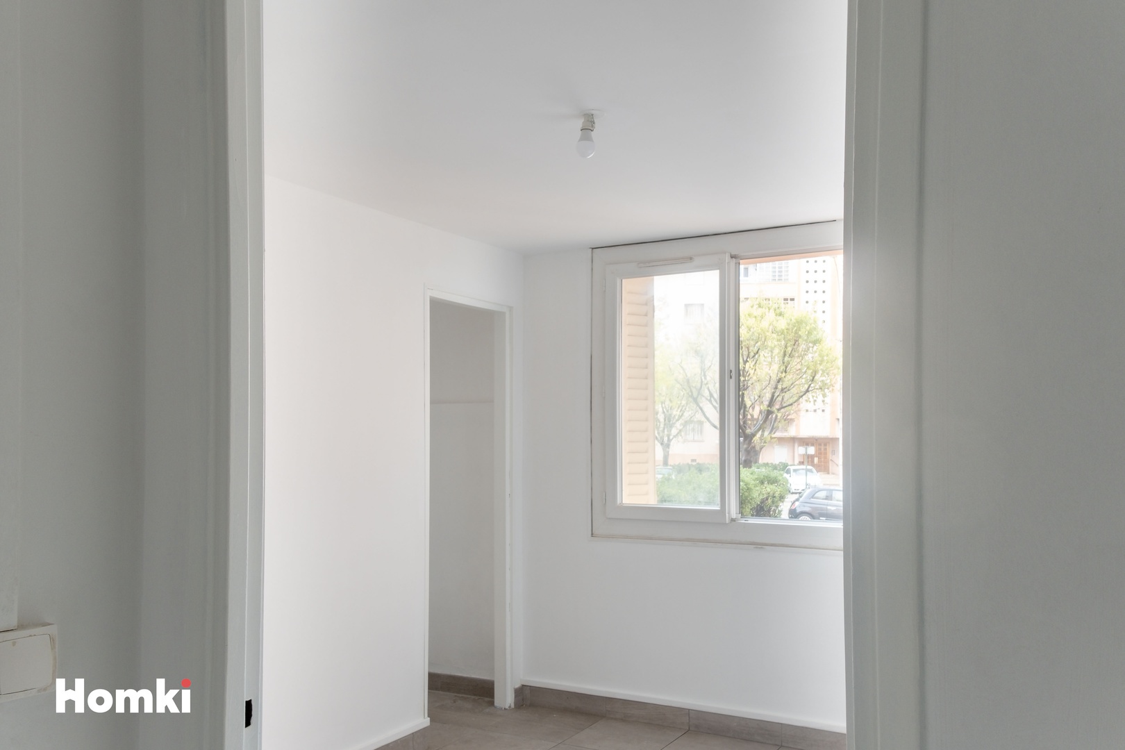 Homki - Vente Appartement  de 75.0 m² à Marseille 13009