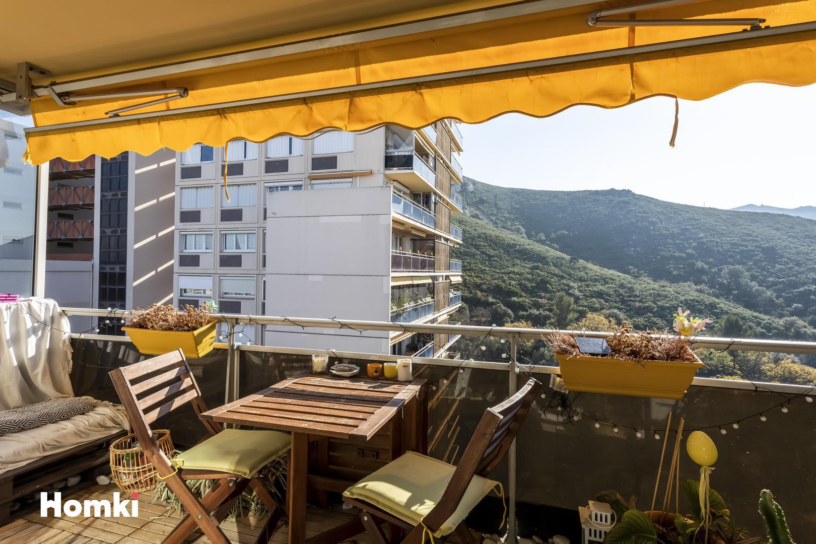 Homki - Vente Appartement  de 63.0 m² à Marseille 13010