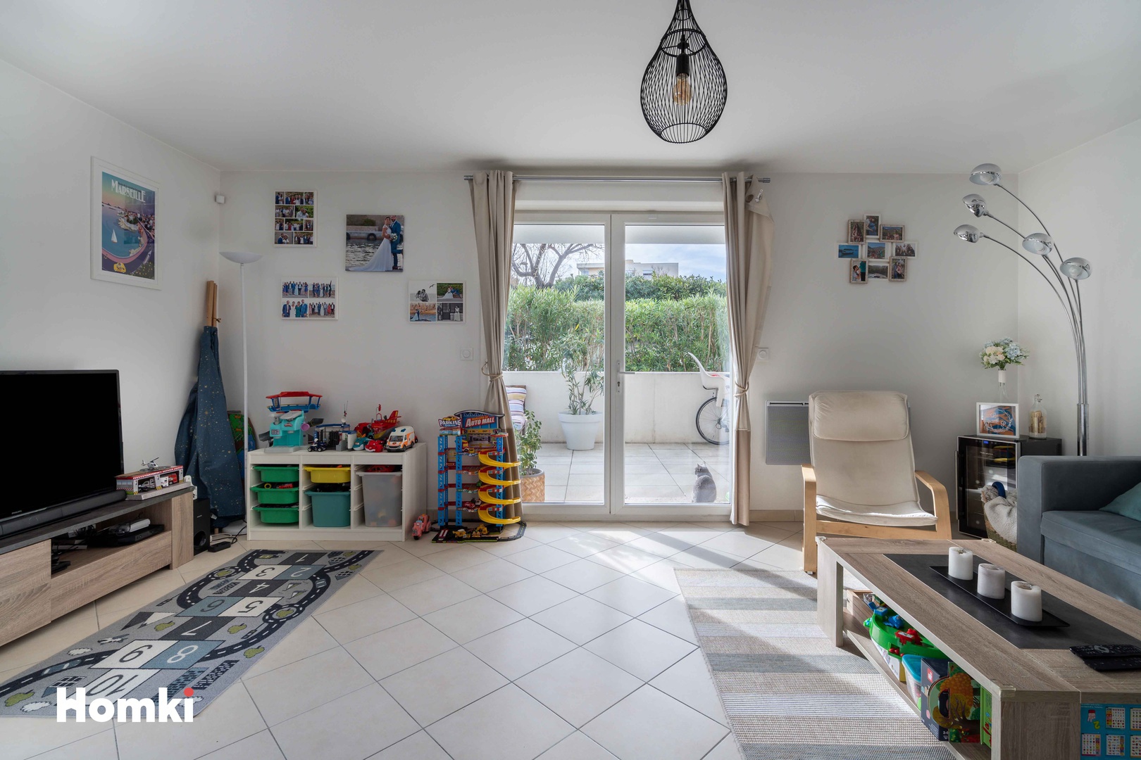 Homki - Vente Appartement  de 67.0 m² à Marseille 13008