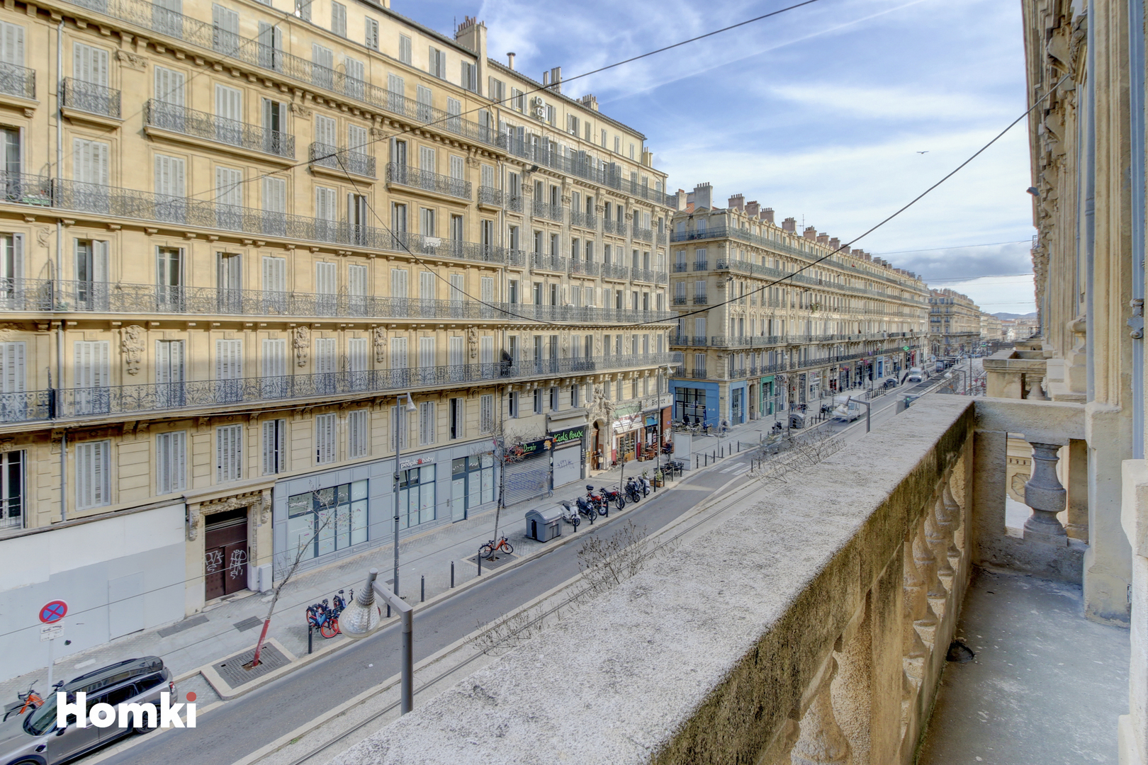 Homki - Vente Appartement  de 69.0 m² à Marseille 13002